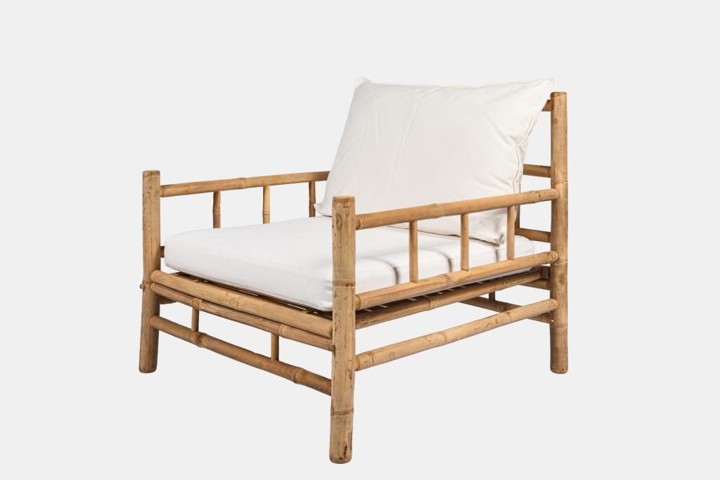 Bamboo lounge chair - Image 1
